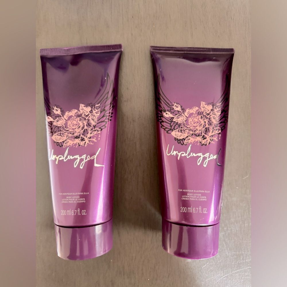 Avon Unplugged Set of 2 lotions